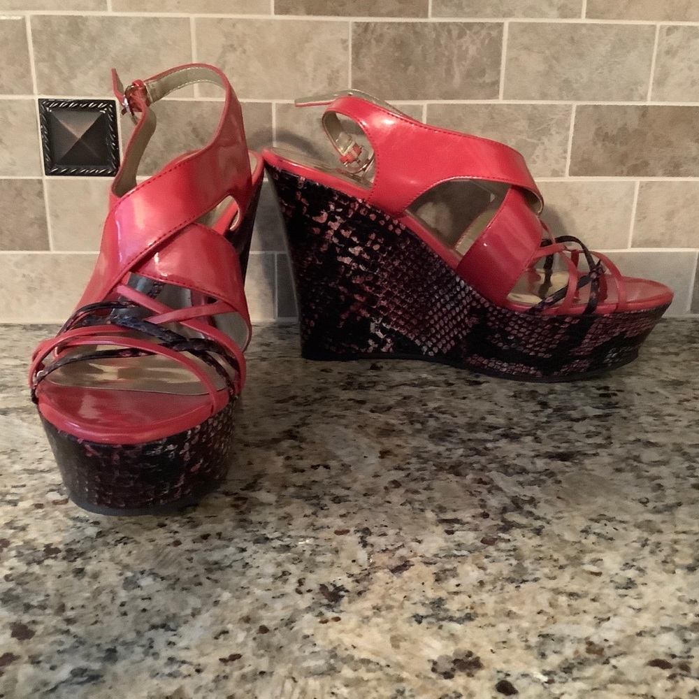 Carlos wedge sandals